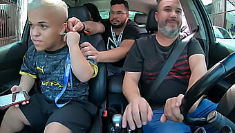 Petite Teen Enjoys First Ride With Mansão Maromba'S Dwarf - Mc Anãozinho